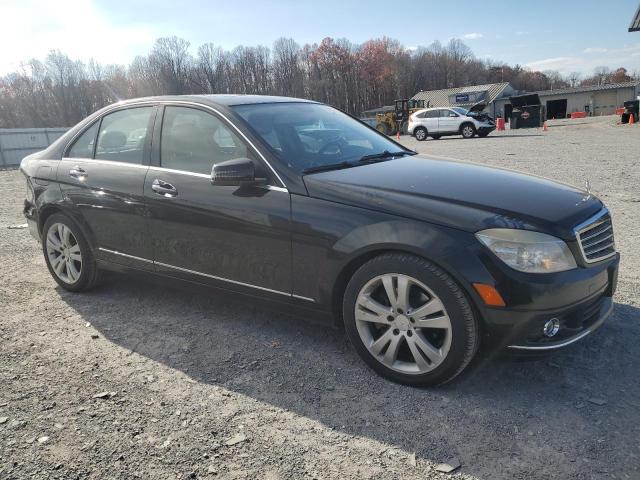 WDDGF8BB2BR146852 - 2011 MERCEDES-BENZ C 300 4MATIC BLACK photo 4