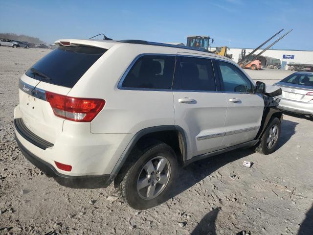 1J4RS4GG0BC534977 - 2011 JEEP GRAND CHER LAREDO WHITE photo 3