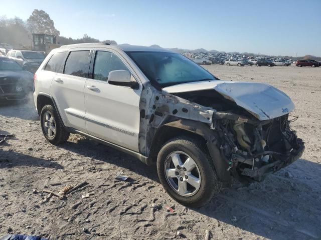 1J4RS4GG0BC534977 - 2011 JEEP GRAND CHER LAREDO WHITE photo 4