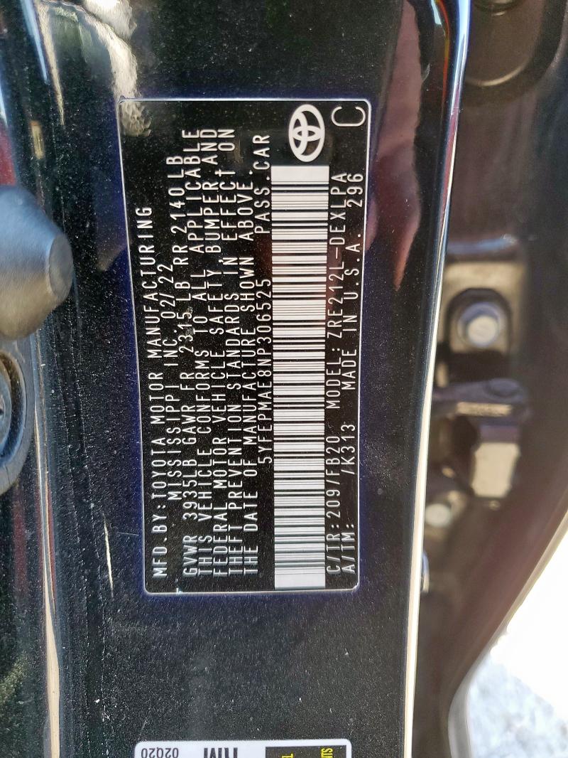 5YFEPMAE8NP306525 - 2022 TOYOTA COROLLA LE BLACK photo 12