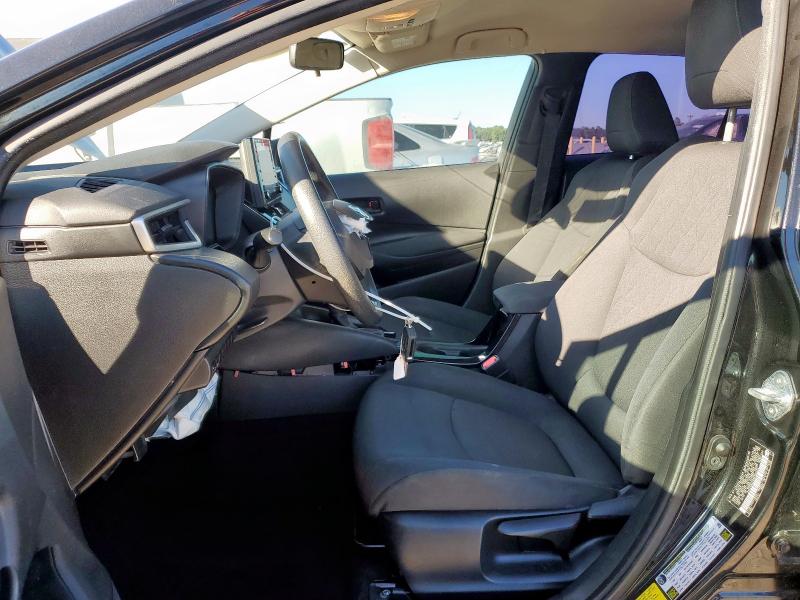 5YFEPMAE8NP306525 - 2022 TOYOTA COROLLA LE BLACK photo 7