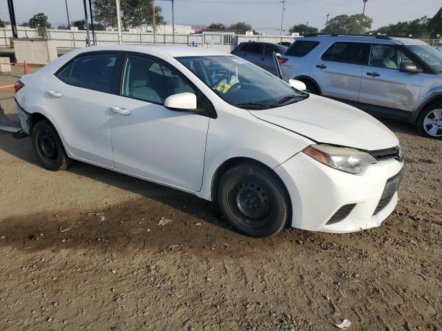 5YFBURHE4FP303699 - 2015 TOYOTA COROLLA L WHITE photo 4