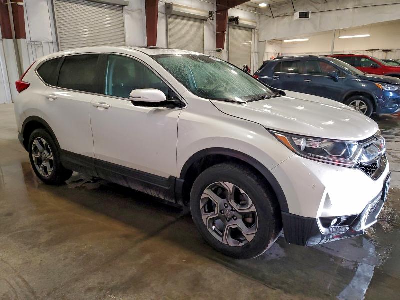 5J6RW2H55HL064766 - 2017 HONDA CR-V EX WHITE photo 4