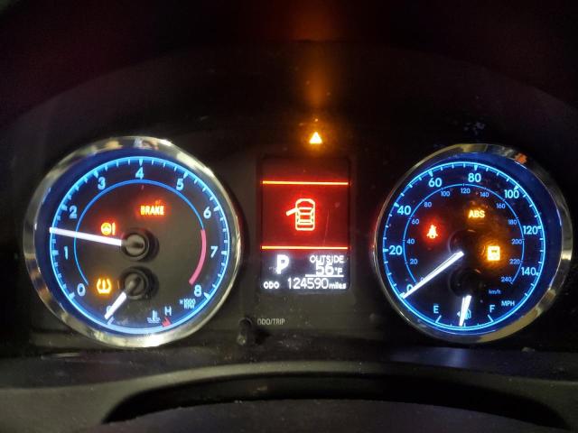 5YFBURHE9JP762624 - 2018 TOYOTA COROLLA L Қара фото 9