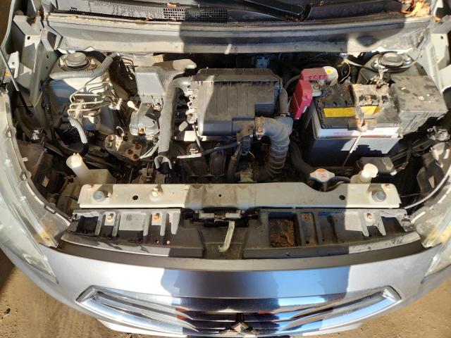 ML32F3FJ0JHF06848 - 2018 MITSUBISHI MIRAGE G4 ES Szary zdjęcie 11