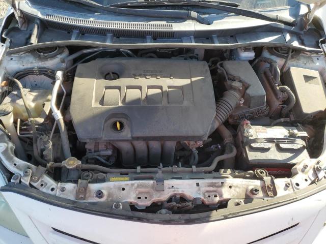 5YFBU4EE0DP120966 - 2013 TOYOTA COROLLA BASE Weiß Foto 11