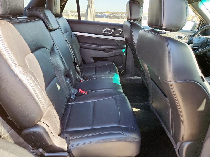 1FM5K8DH2GGD12610 - 2016 FORD EXPLORER XLT Weiß Foto 11