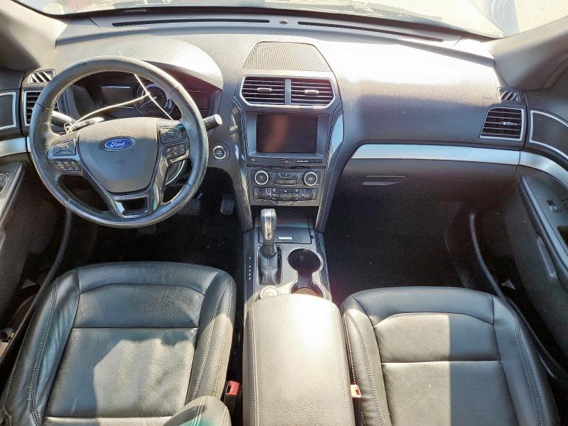 1FM5K8DH2GGD12610 - 2016 FORD EXPLORER XLT Weiß Foto 8