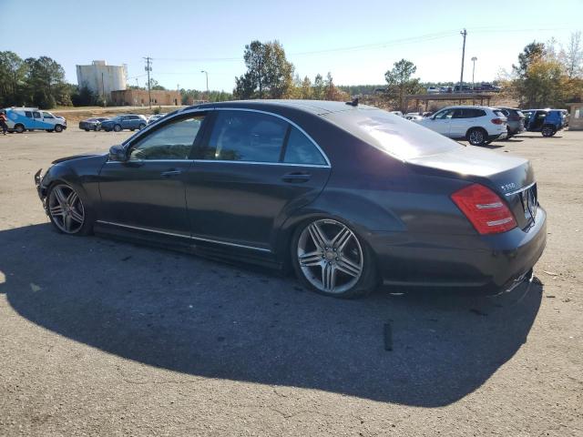 WDDNG9EB8DA511784 - 2013 MERCEDES-BENZ S 550 4MATIC BLACK photo 2