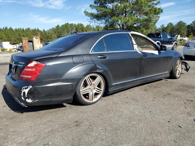 WDDNG9EB8DA511784 - 2013 MERCEDES-BENZ S 550 4MATIC BLACK photo 3