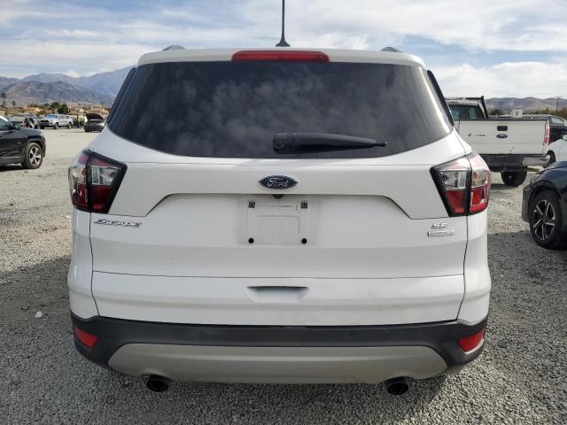 1FMCU0GD5JUA25539 - 2018 FORD ESCAPE SE Ақ фото 6