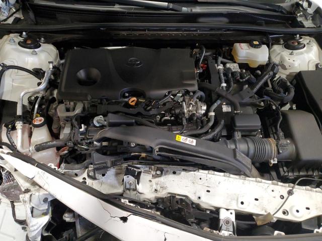 4T1C31AK5MU022354 - 2021 TOYOTA CAMRY LE WHITE photo 11