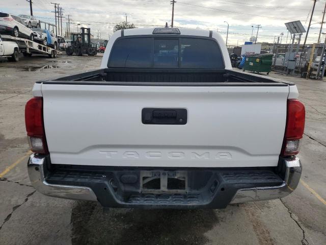 5TFAX5GN1JX114452 - 2018 TOYOTA TACOMA DOUBLE CAB 白色 照片 6