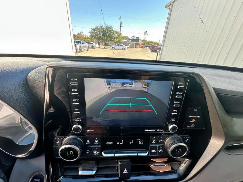 5TDGZRAH2LS506864 - 2020 TOYOTA HIGHLANDER XLE رمادي صورة 11