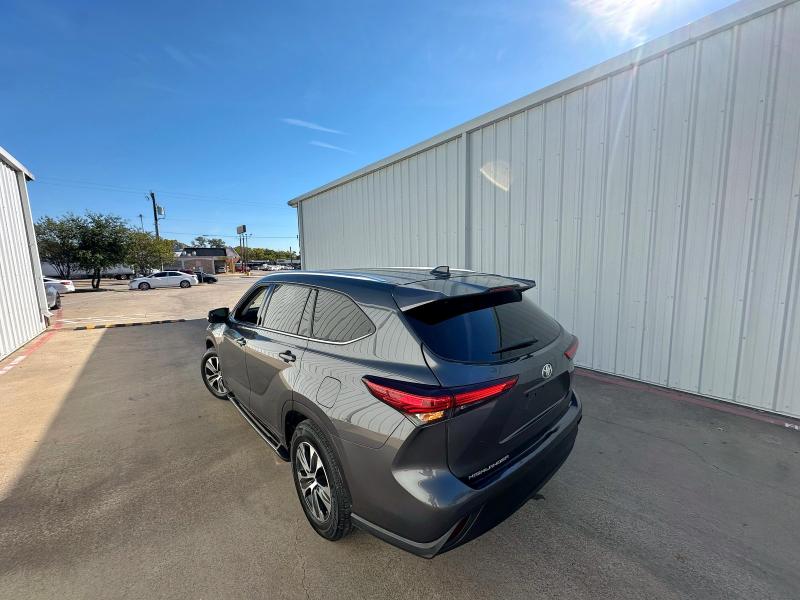 5TDGZRAH2LS506864 - 2020 TOYOTA HIGHLANDER XLE رمادي صورة 3