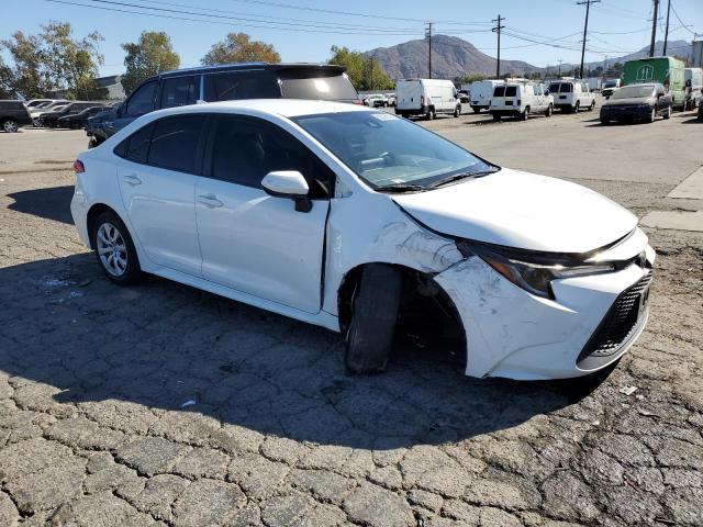 JTDEPRAE6LJ053431 - 2020 TOYOTA COROLLA LE WHITE photo 4