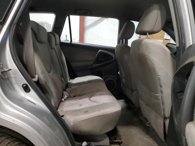 2T3BF33V19W001490 - 2009 TOYOTA RAV4 SILVER photo 11