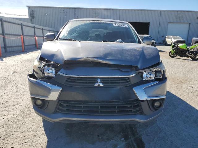 JA4AP3AUXGZ060189 - 2016 MITSUBISHI OUTLANDER ES GRAY photo 5