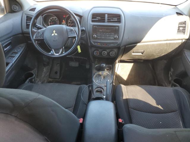 JA4AP3AUXGZ060189 - 2016 MITSUBISHI OUTLANDER ES GRAY photo 8