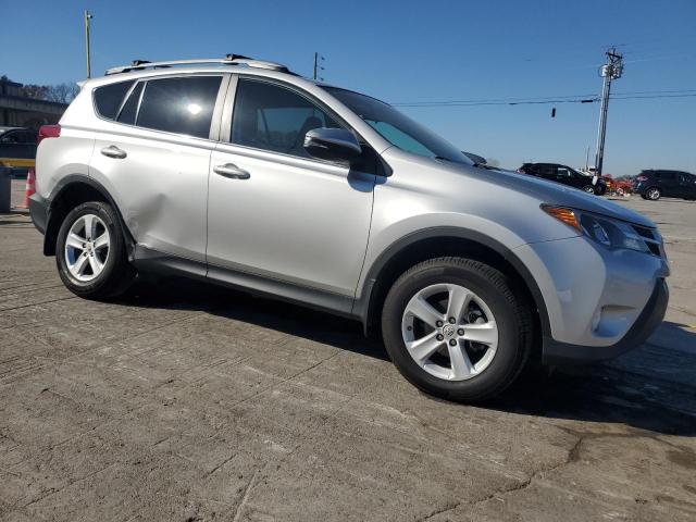 2T3WFREV4DW018939 - 2013 TOYOTA RAV4 XLE SILVER photo 4