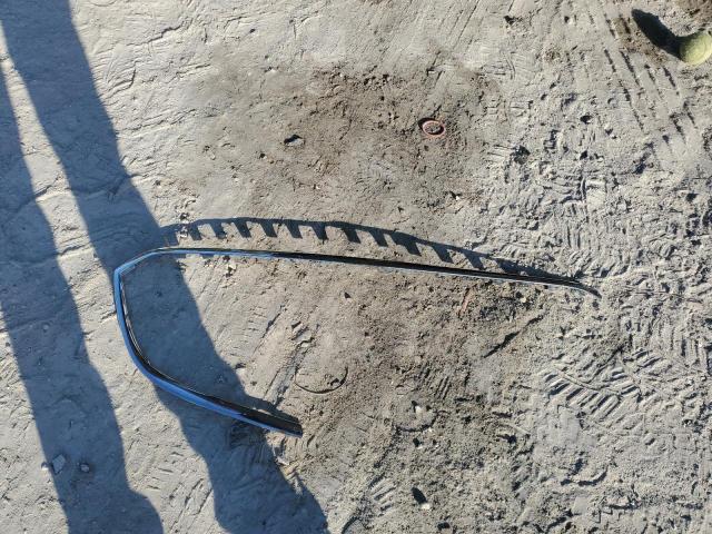 1G4GB5G3XGF164722 - 2016 BUICK LACROSSE أسود صورة 12