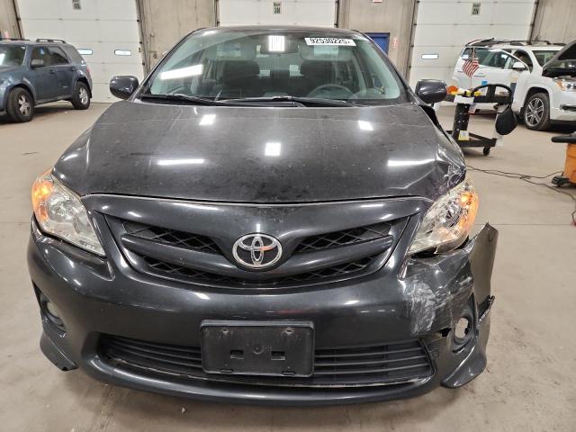 5YFBU4EE3CP011304 - 2012 TOYOTA COROLLA BASE 黑色 照片 5