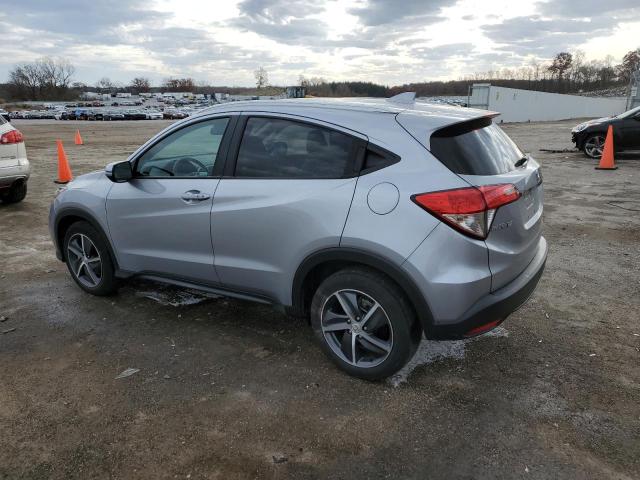 3CZRU6H57NM759970 - 2022 HONDA HR-V EX SILVER photo 2