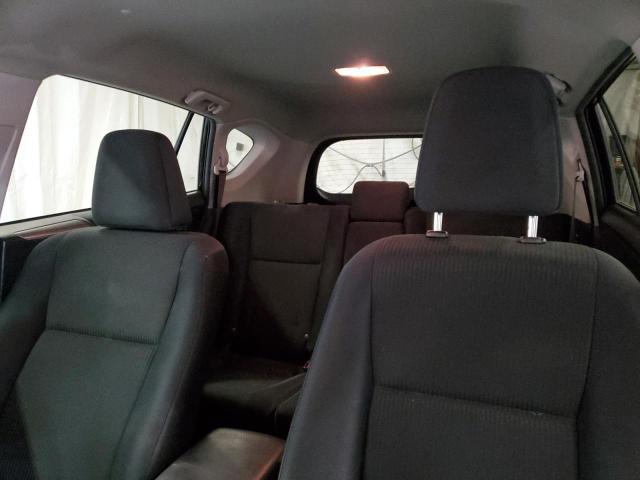 2T3BFREV2HW577846 - 2017 TOYOTA RAV4 LE შავი ფოტო 10