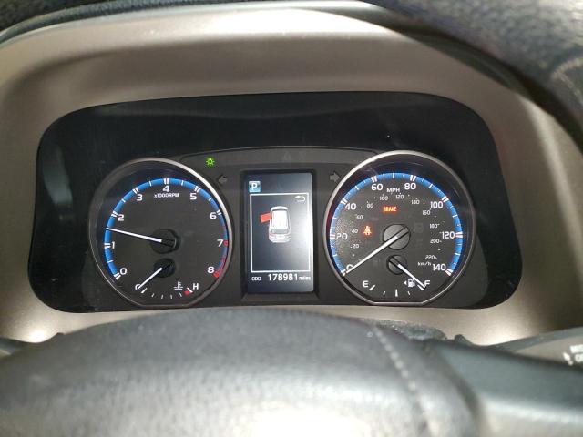 2T3BFREV2HW577846 - 2017 TOYOTA RAV4 LE შავი ფოტო 9