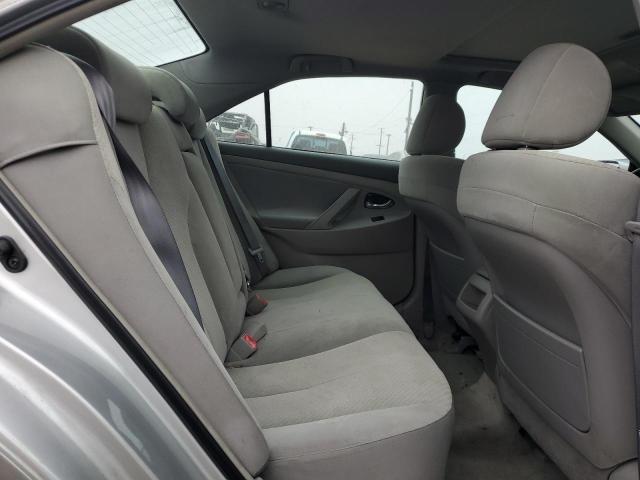 4T1BE46KX7U015713 - 2007 TOYOTA CAMRY CE SILVER photo 10