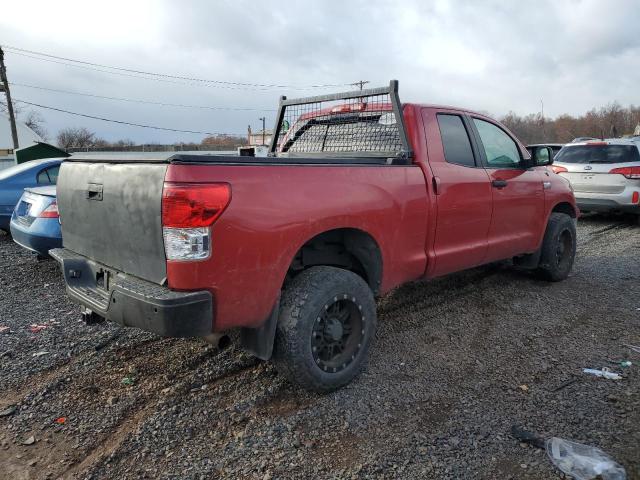 5TFUY5F15BX174258 - 2011 TOYOTA TUNDRA DOUBLE CAB SR5 RED photo 3
