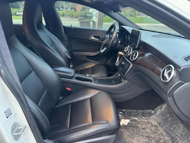 WDDSJ4GB4FN196109 - 2015 MERCEDES-BENZ CLA 250 4MATIC WHITE photo 5