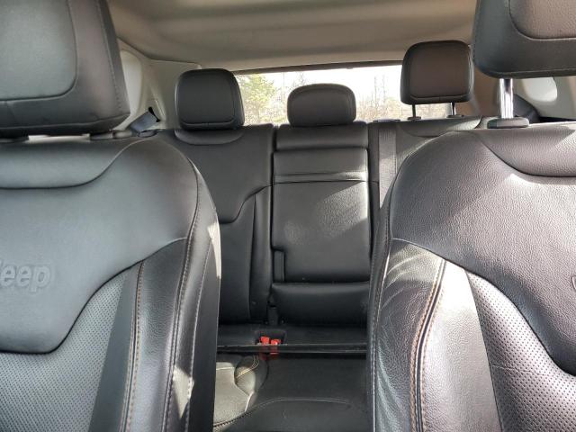 3C4NJDCB1JT222249 - 2018 JEEP COMPASS LIMITED Srebrny zdjęcie 10