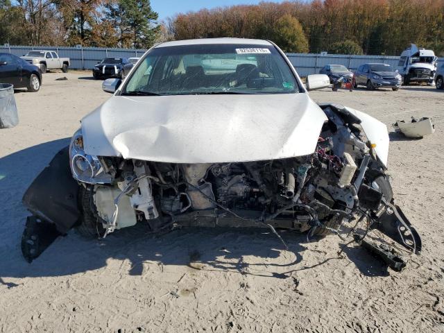 1N4AL2AP0BC116213 - 2011 NISSAN ALTIMA BASE WHITE photo 5