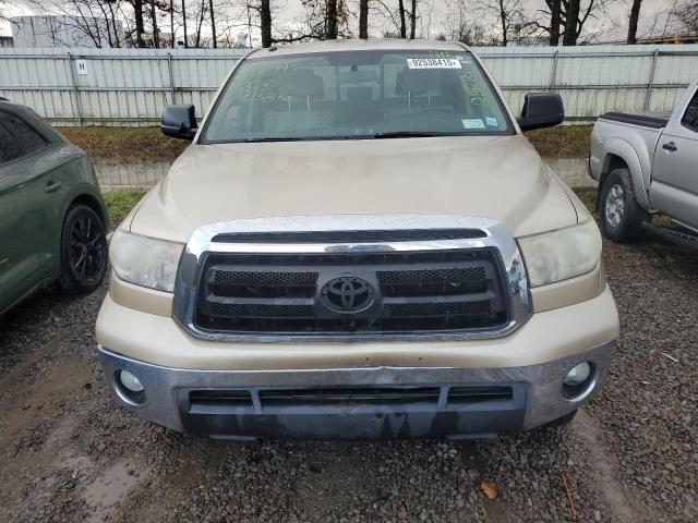 5TFUM5F14AX010638 - 2010 TOYOTA TUNDRA DOUBLE CAB SR5 CREAM photo 5