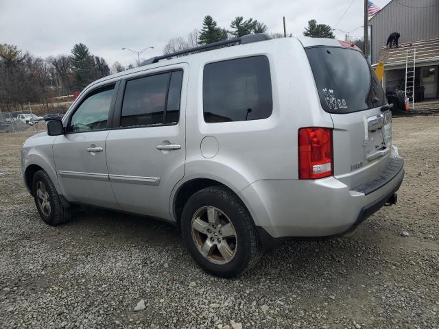 5FNYF4H64AB032566 - 2010 HONDA PILOT EXL SILVER photo 2