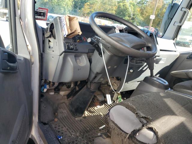 54DC4W1B0GS800005 - 2016 ISUZU NPR HD WHITE photo 8