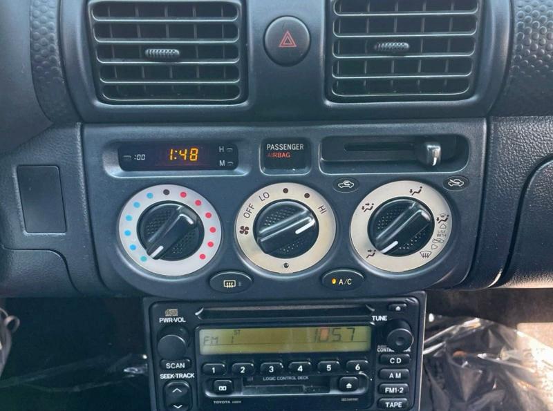 JTDFR3203Y0018812 - 2000 TOYOTA MR2 SPYDER SILVER photo 12