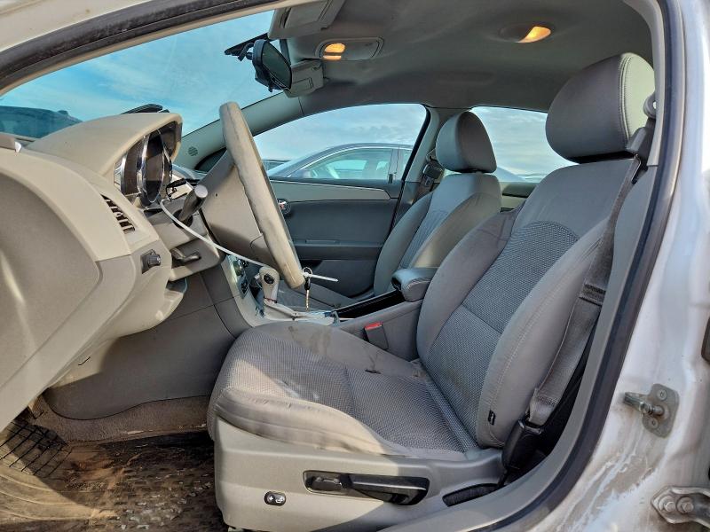 1G1ZC5EU0CF264577 - 2012 CHEVROLET MALIBU 1LT WHITE photo 7