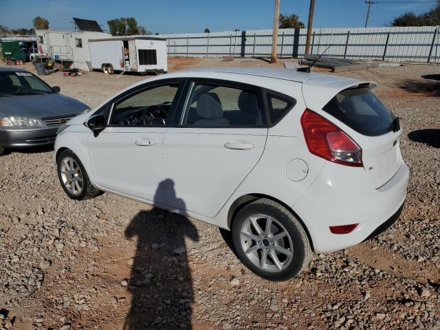 3FADP4EJ3FM101664 - 2015 FORD FIESTA SE WHITE photo 2