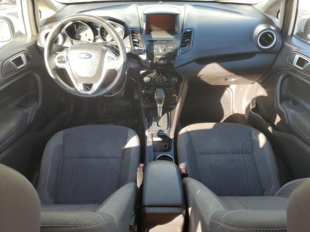 3FADP4EJ3FM101664 - 2015 FORD FIESTA SE WHITE photo 8