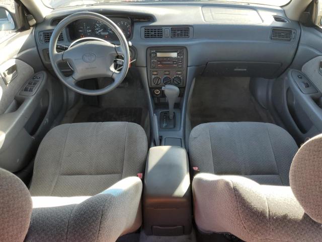 4T1BG22K31U030839 - 2001 TOYOTA CAMRY CE Argent photo 8