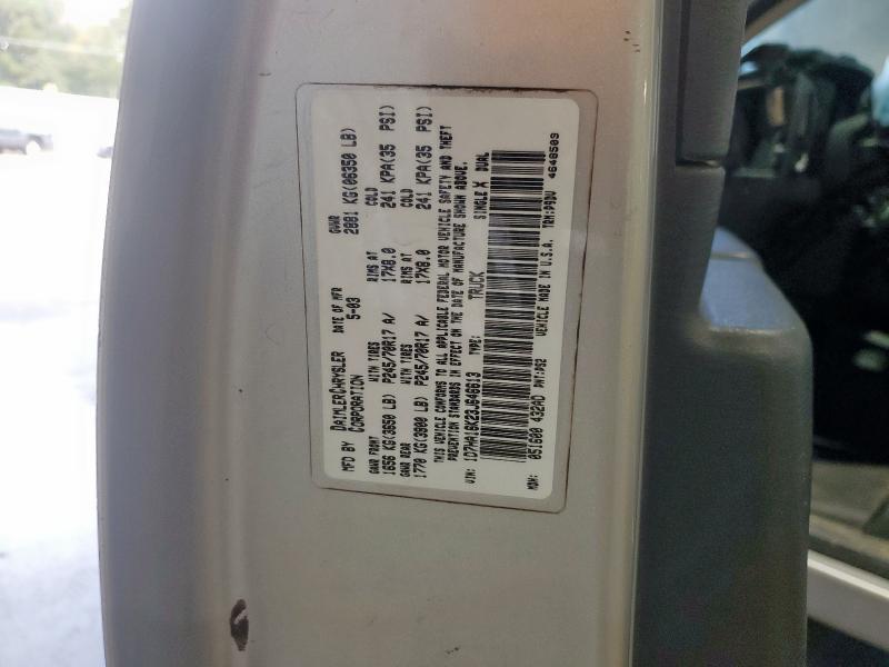 1D7HA16K23J646613 - 2003 DODGE RAM 1500 ST 银色 照片 12