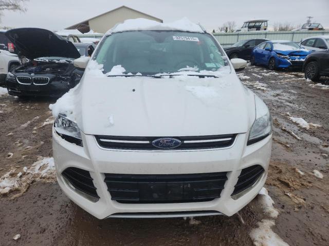 1FMCU9J99GUA48324 - 2016 FORD ESCAPE TITANIUM WHITE photo 5