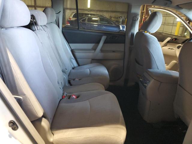 5TDZK3EHXDS127410 - 2013 TOYOTA HIGHLANDER BASE أبيض صورة 11
