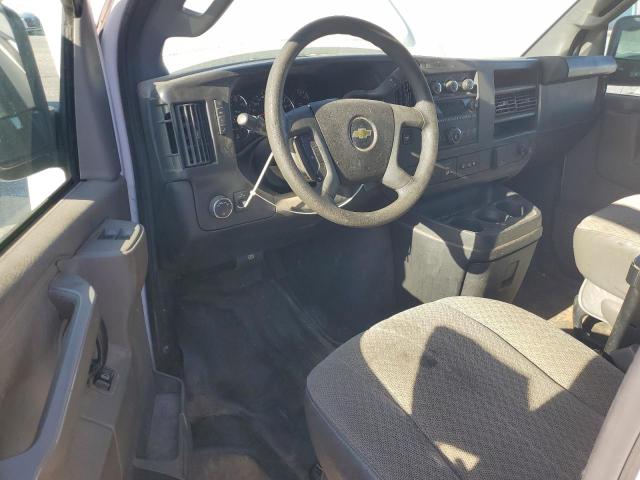 1GCWGAFP7J1190343 - 2018 CHEVROLET EXPRESS G2 WHITE photo 8