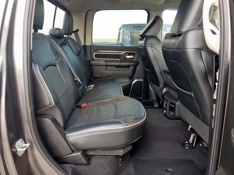 3C6UR5FL2RG324718 - 2024 RAM 2500 LARAMIE GRAY photo 10