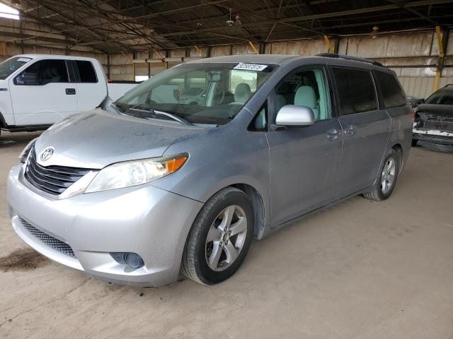 2011 TOYOTA SIENNA LE, 