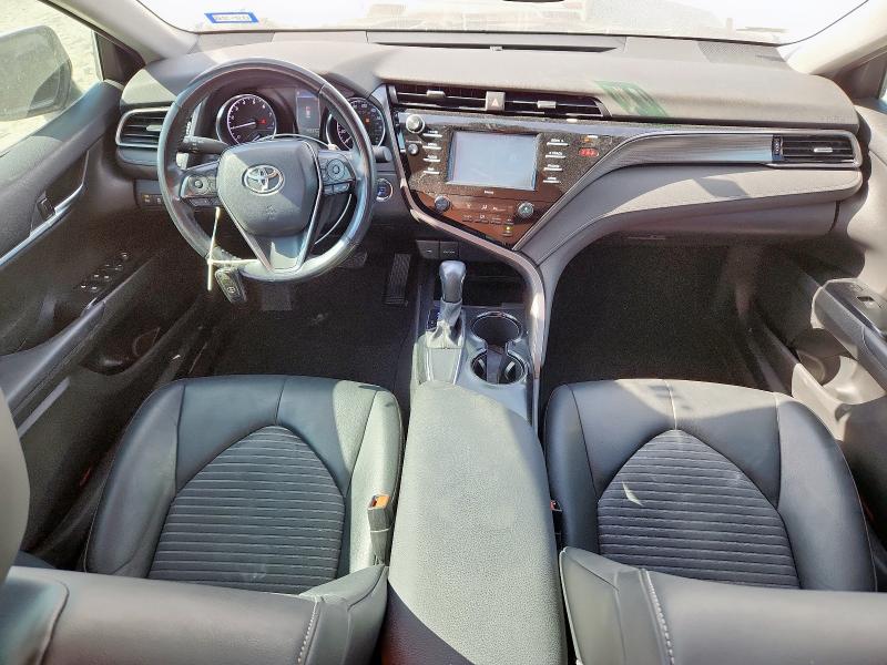 4T1M11AK5LU993864 - 2020 TOYOTA CAMRY SE თეთრი ფოტო 8