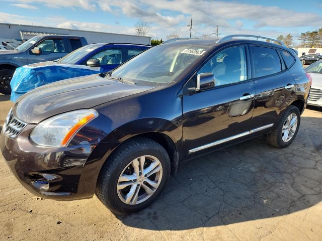 2013 NISSAN ROGUE S, 